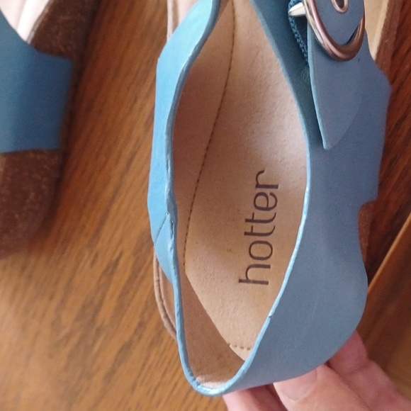 Sandals womens hotter baby blue leather size 9.5 - Picture 2 of 4